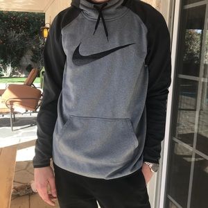 Nike Therma-fit Hoodie